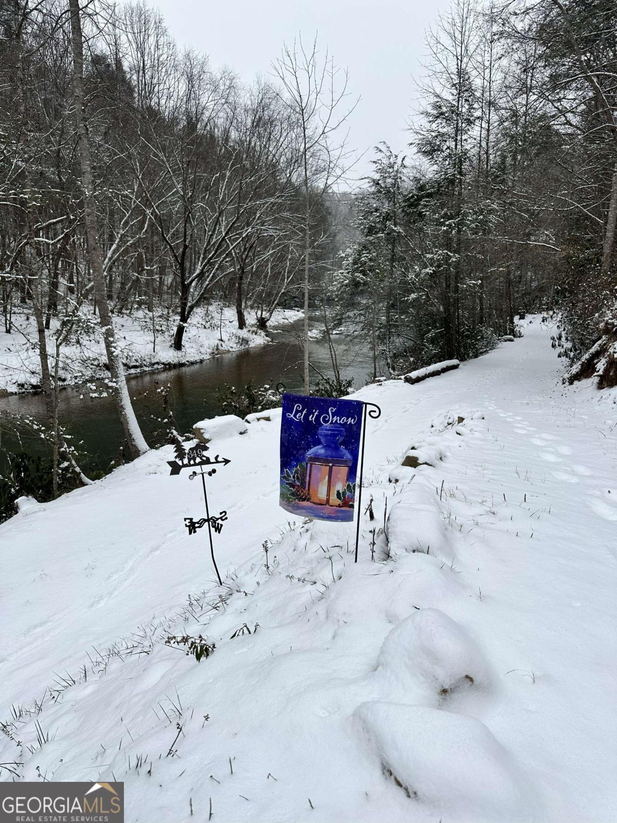 349 Whitewater Trail