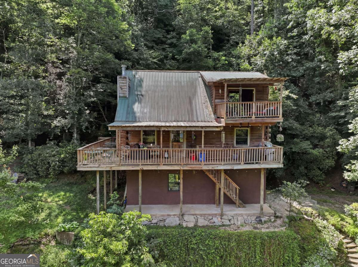 349 Whitewater Trail