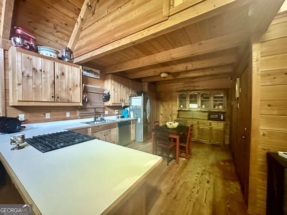349 Whitewater Trail