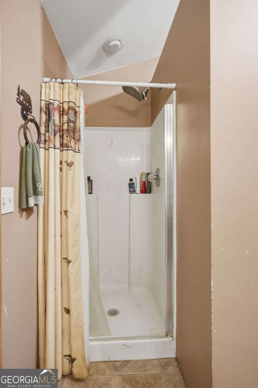 349 Whitewater Trail