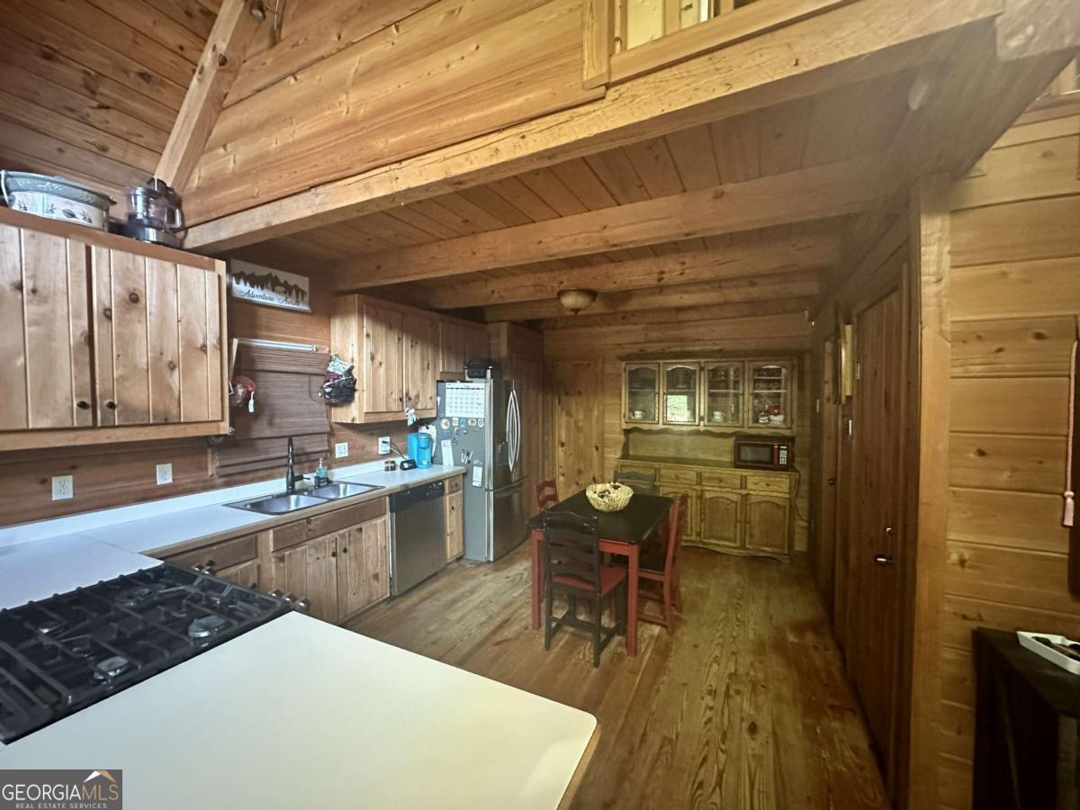 349 Whitewater Trail
