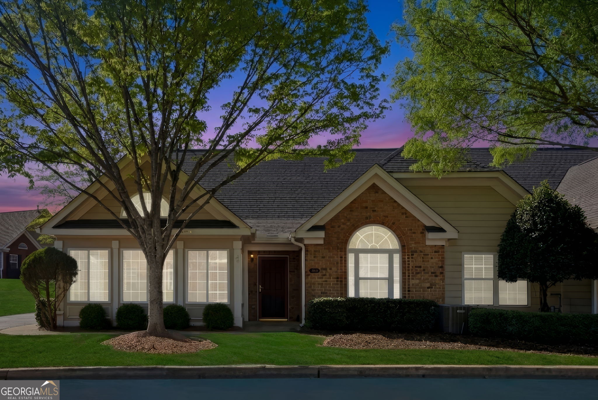 2994 Oakside Circle