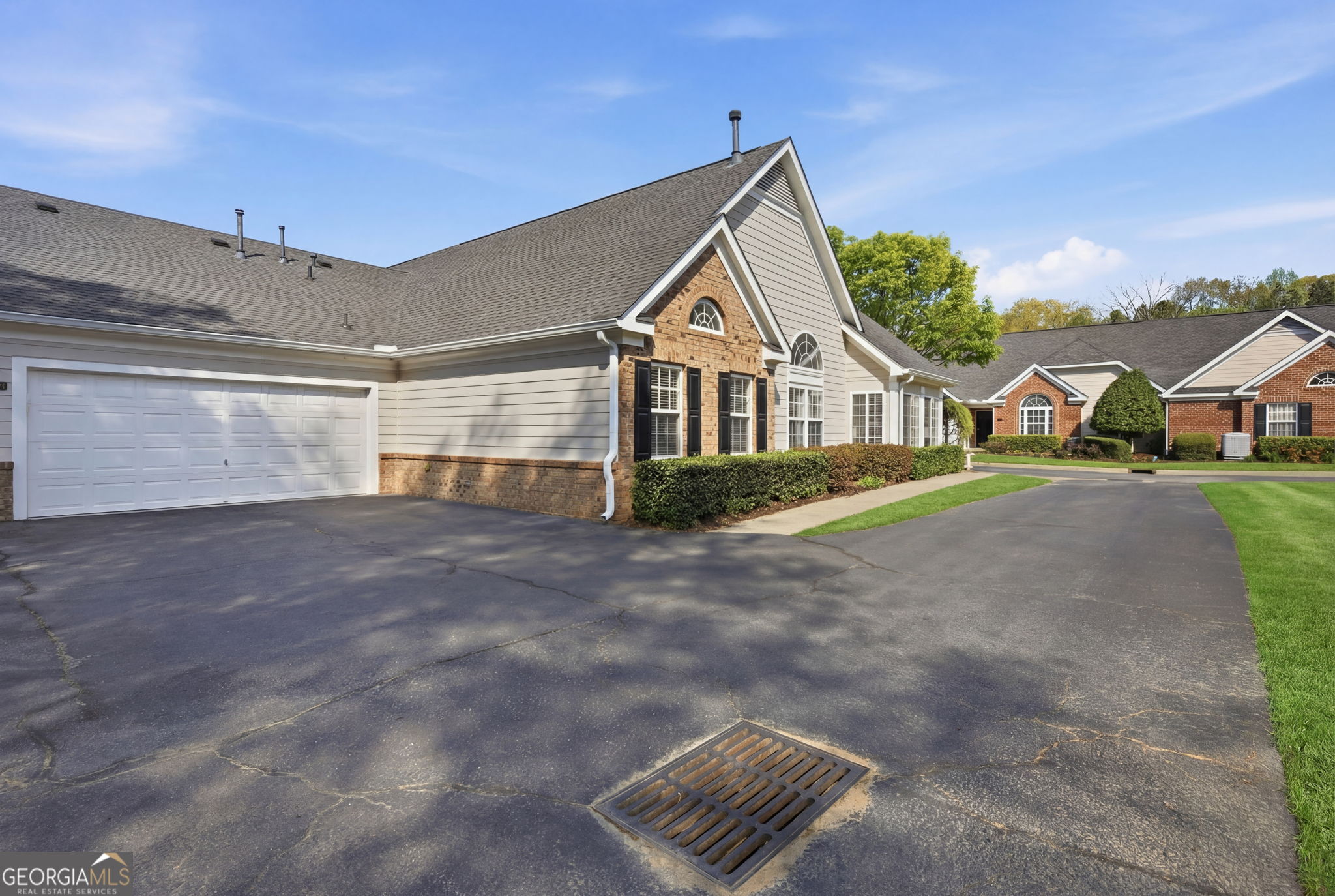 2994 Oakside Circle
