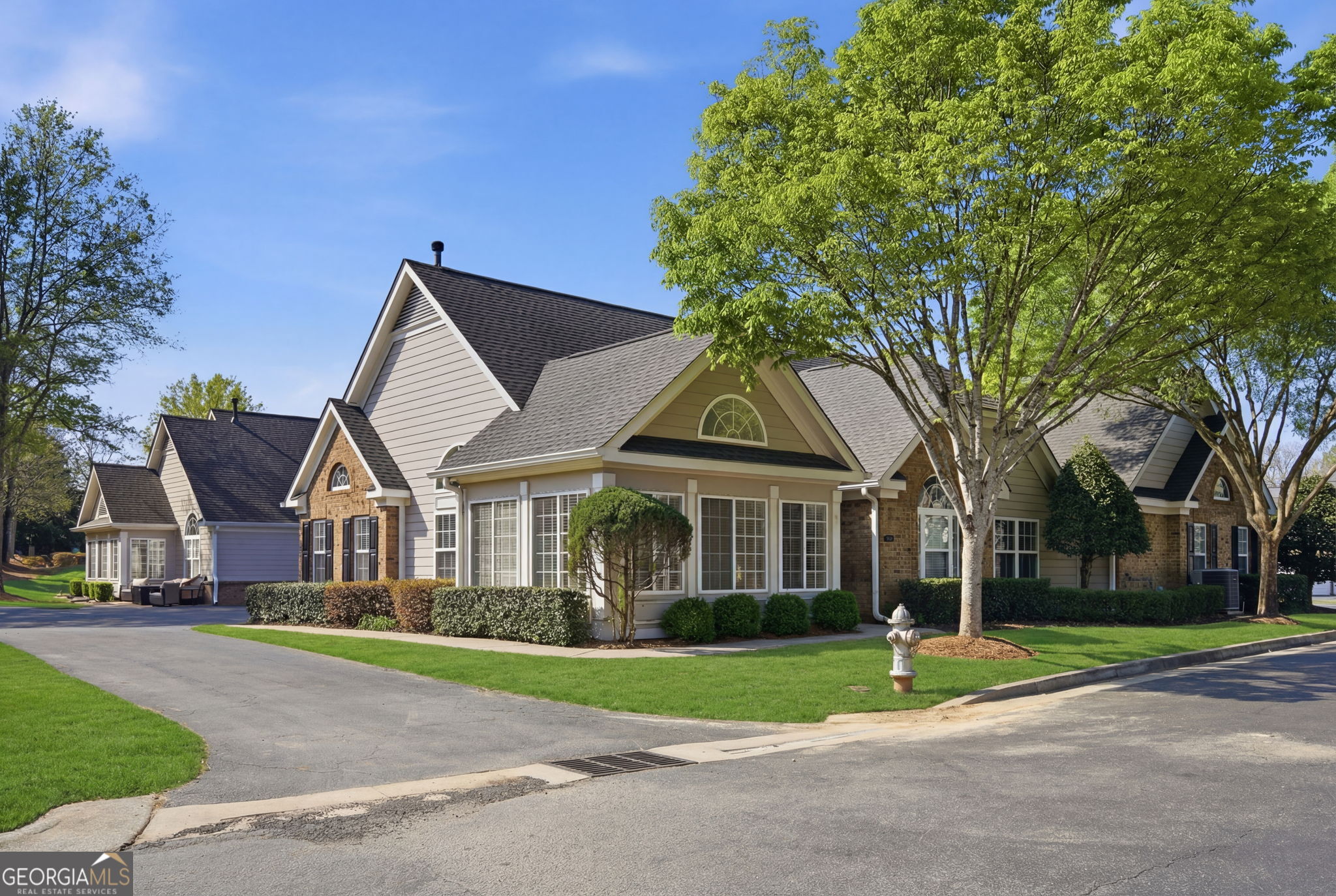 2994 Oakside Circle