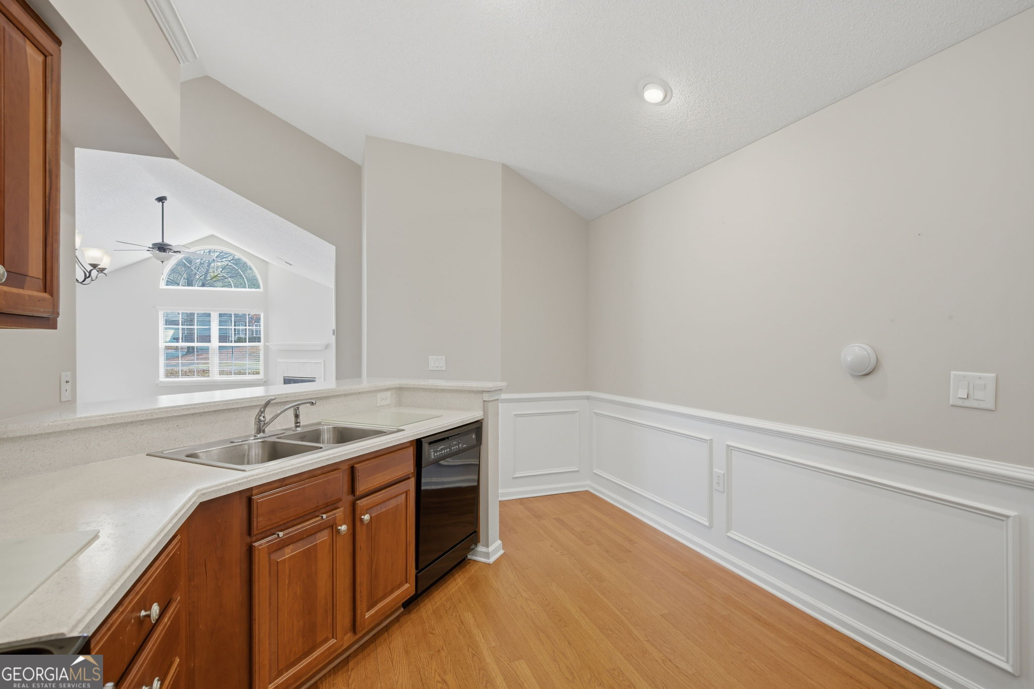 2994 Oakside Circle