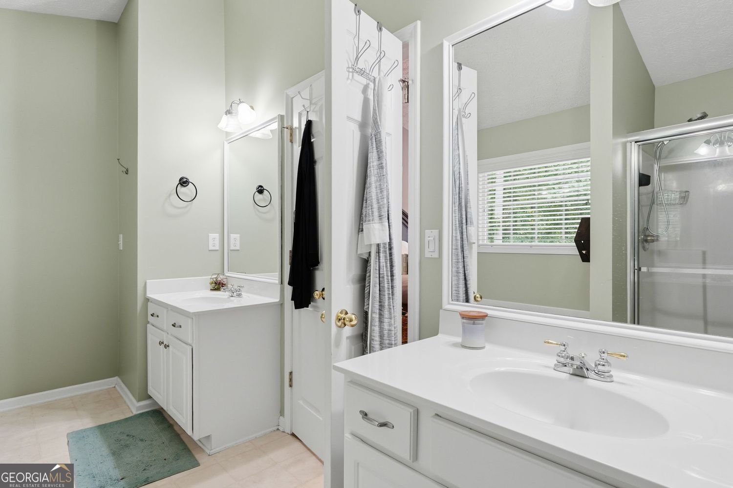 306 Chamberlyn Lane