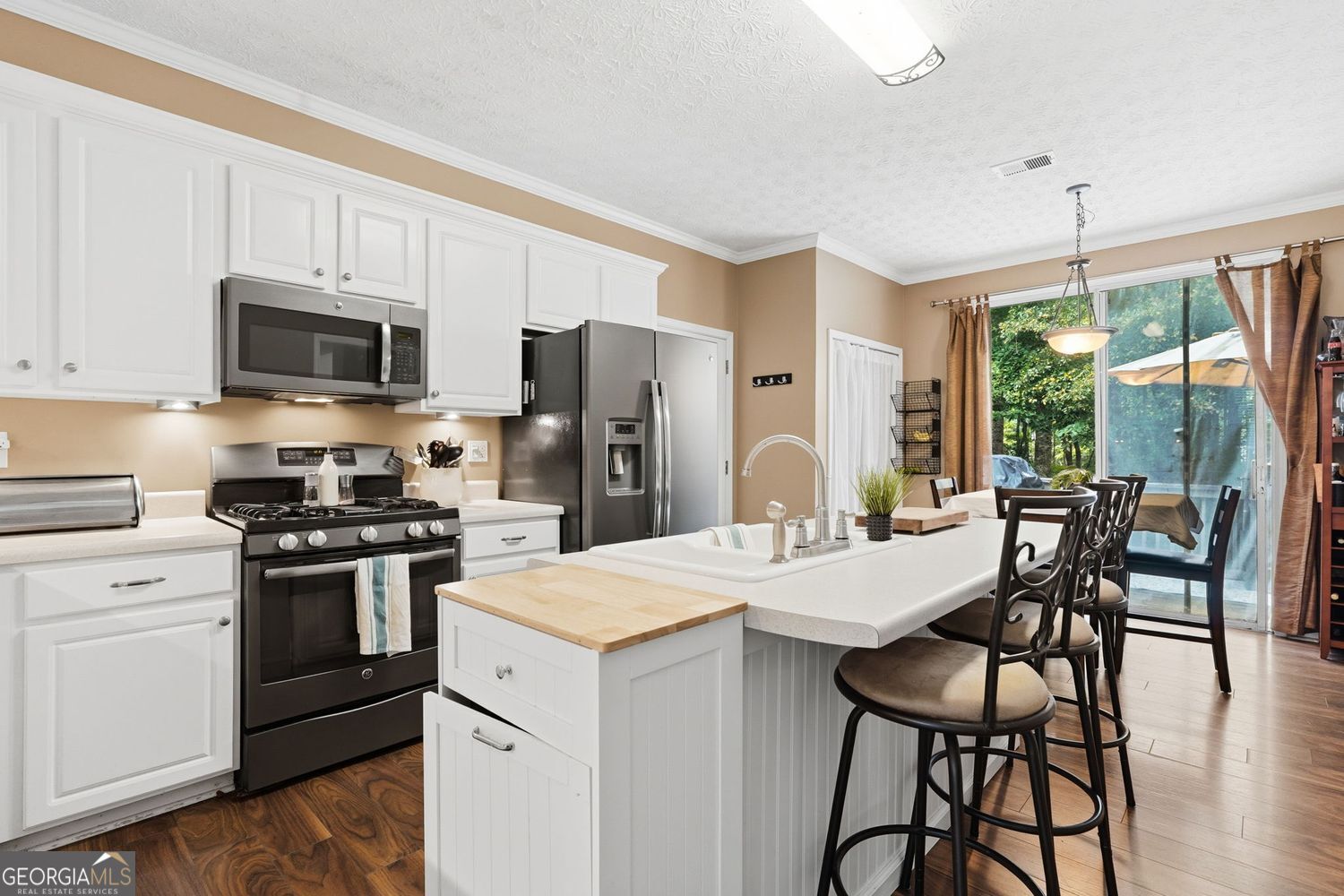 306 Chamberlyn Lane