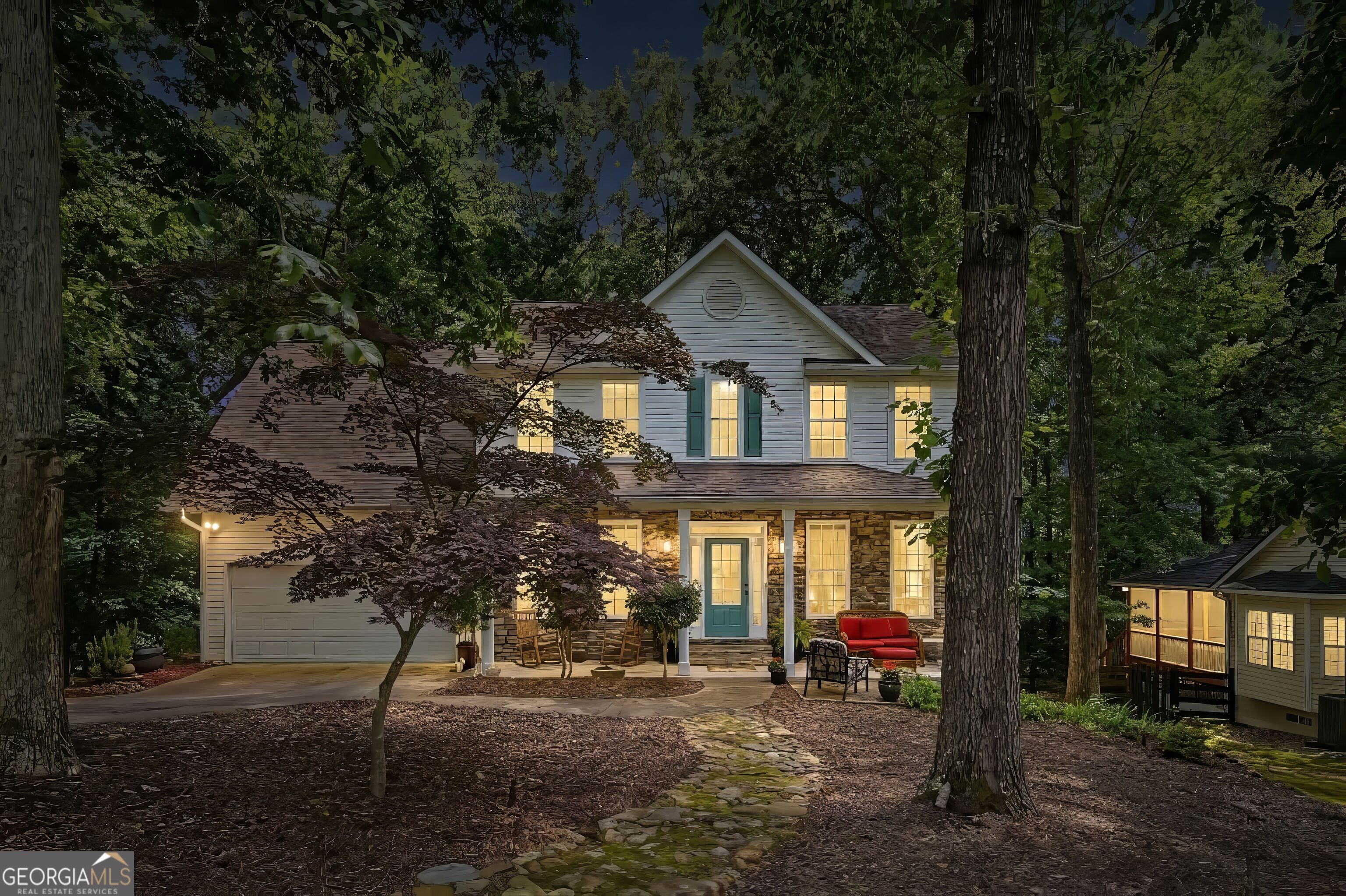 4050 Shelby Lane
