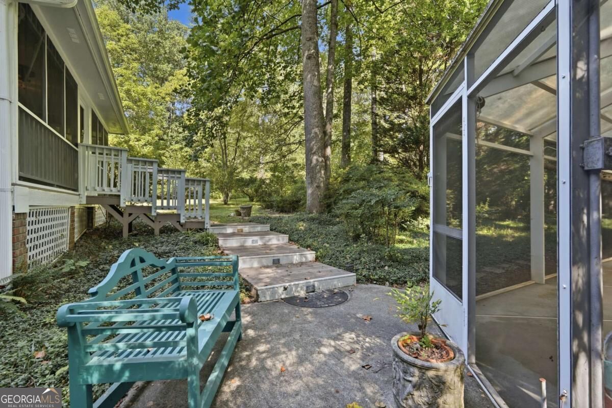724 Clarke Trail