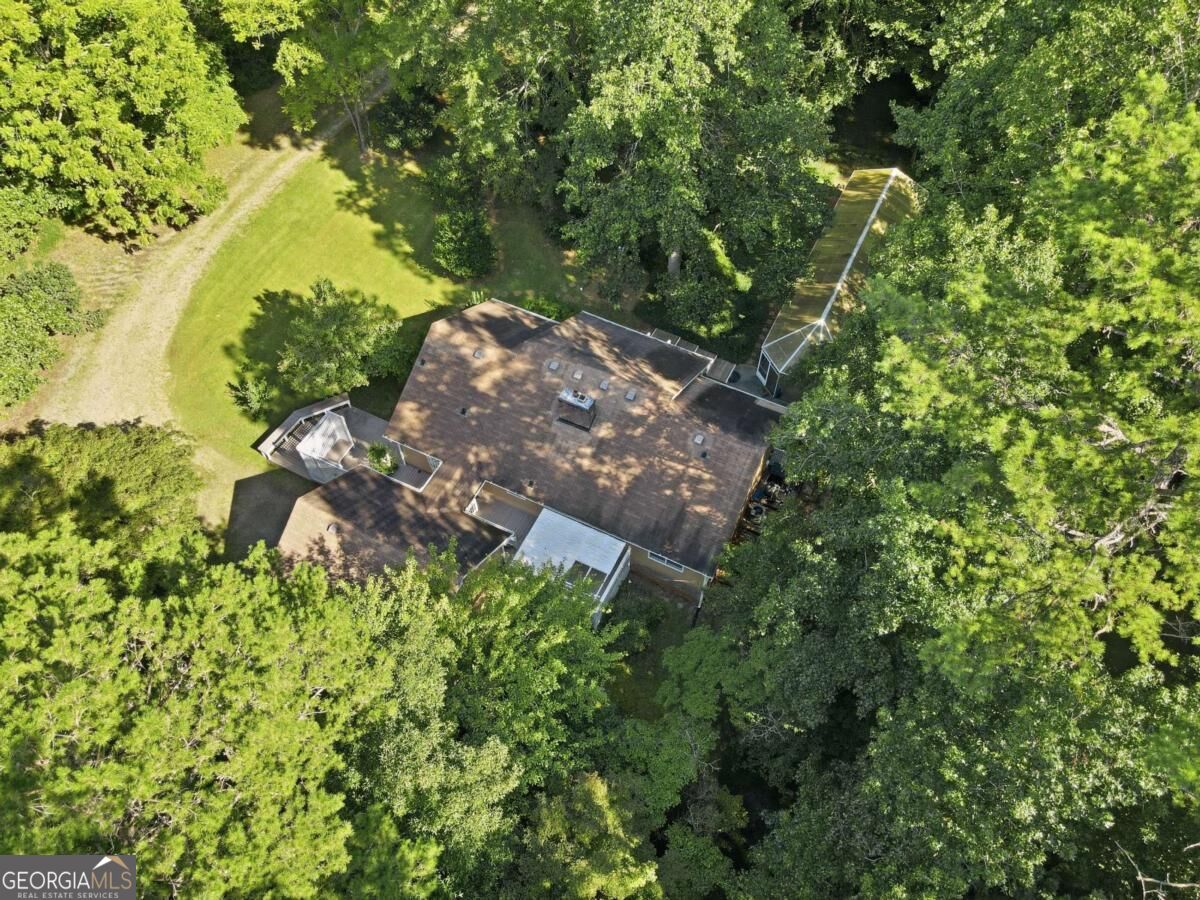 724 Clarke Trail