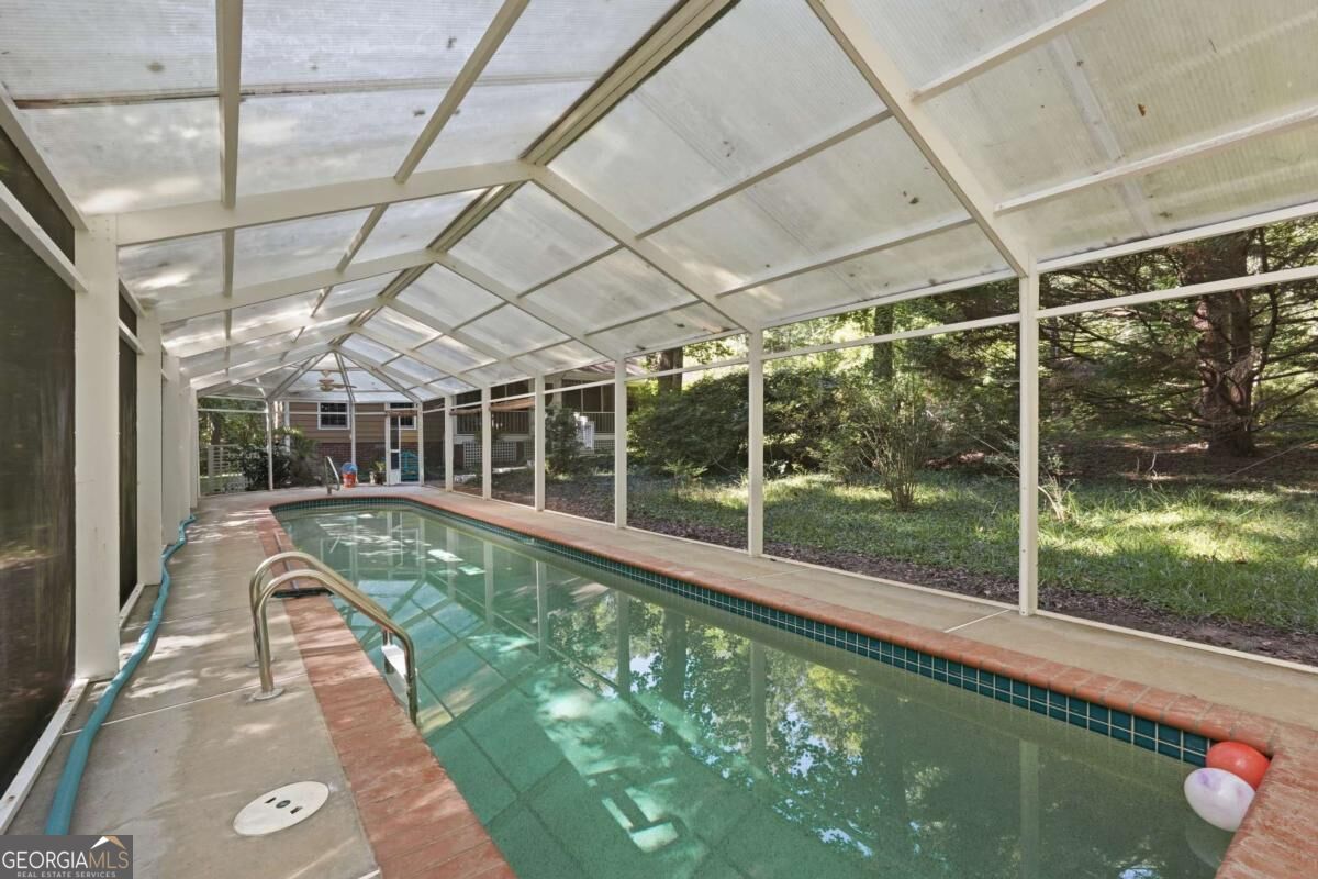724 Clarke Trail