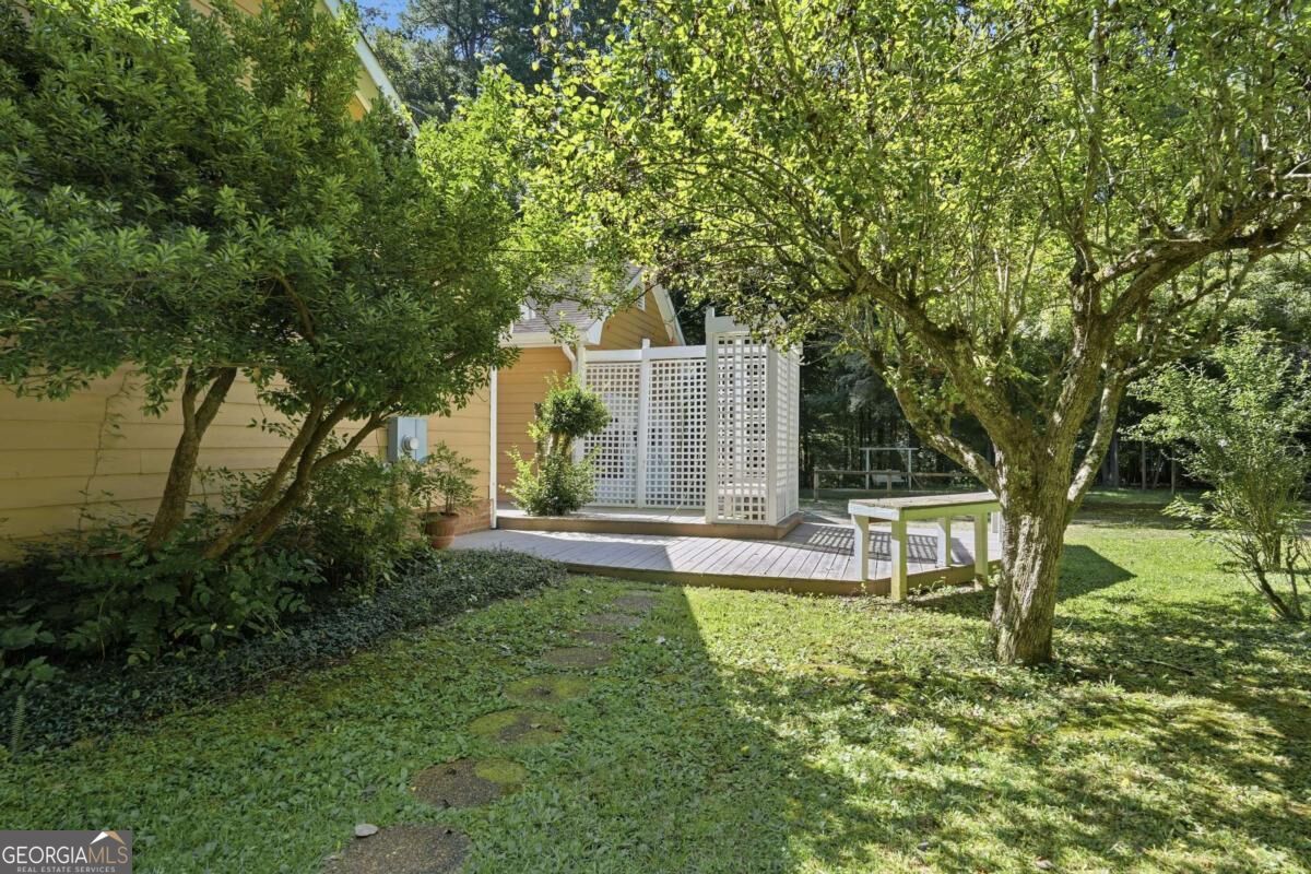 724 Clarke Trail