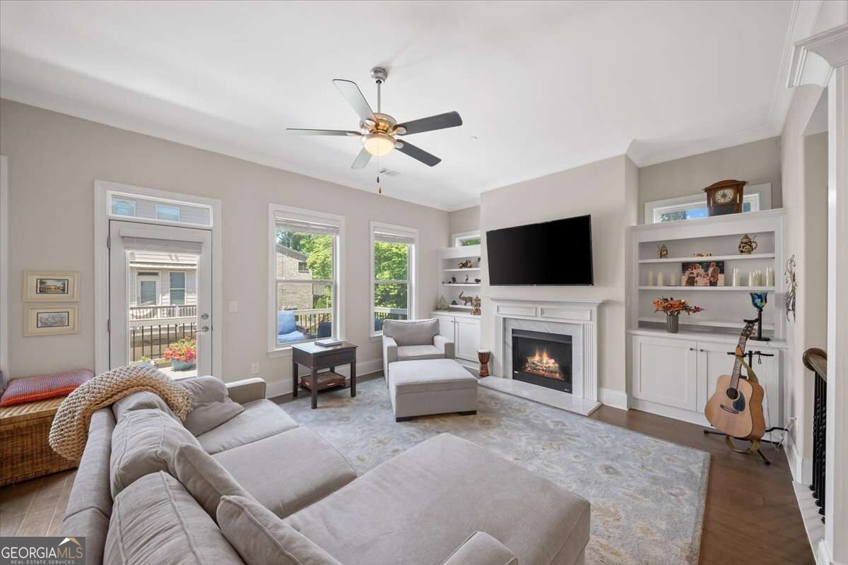 316 Coalter Way