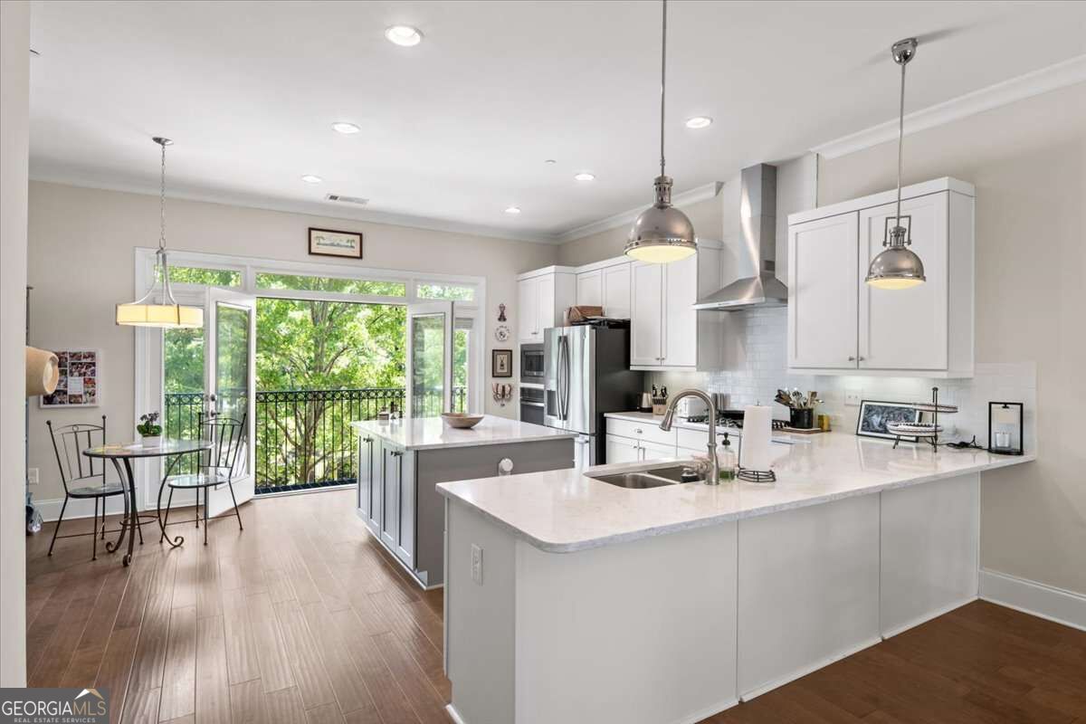 316 Coalter Way