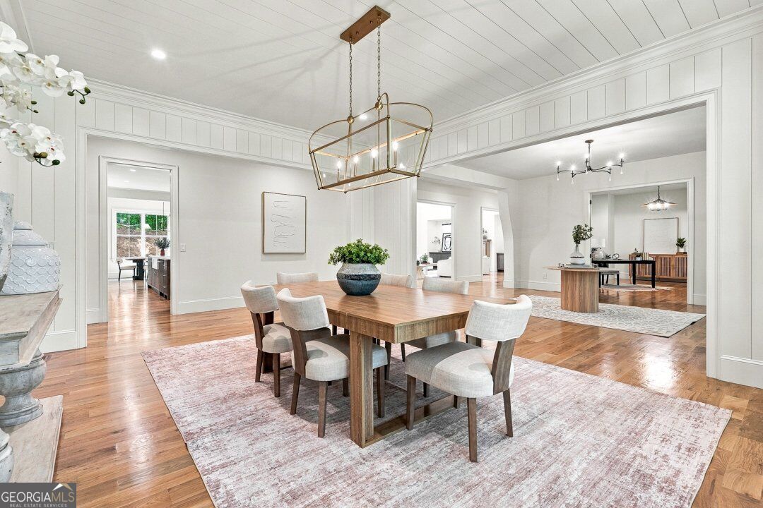350 Lum Crowe Road