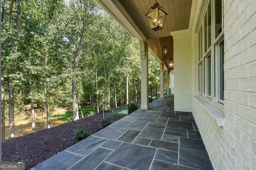 350 Lum Crowe Road