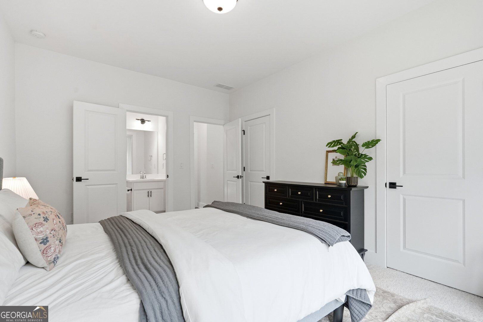 13390 Bishops Court