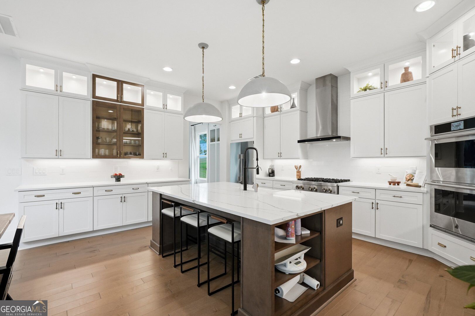 13390 Bishops Court