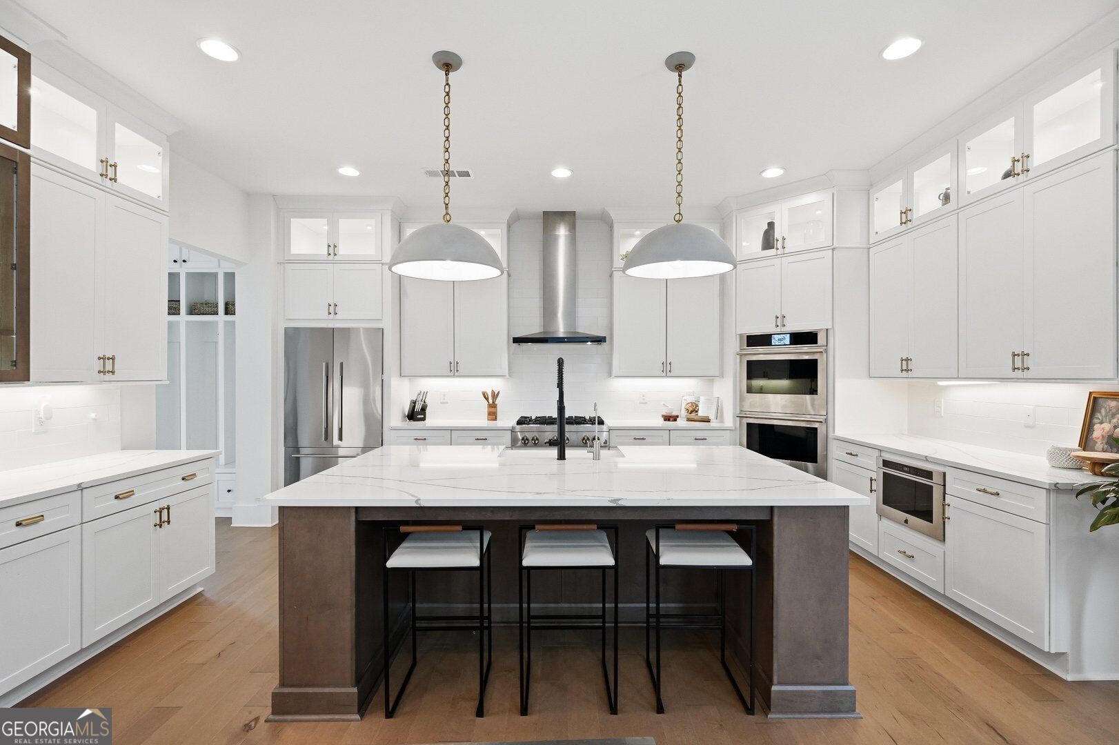 13390 Bishops Court