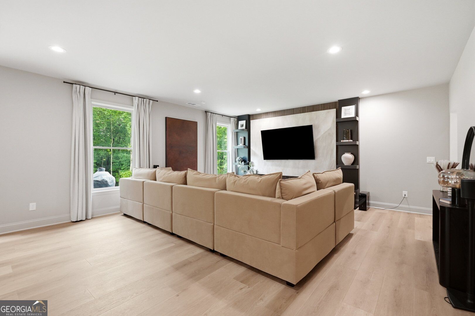 13390 Bishops Court