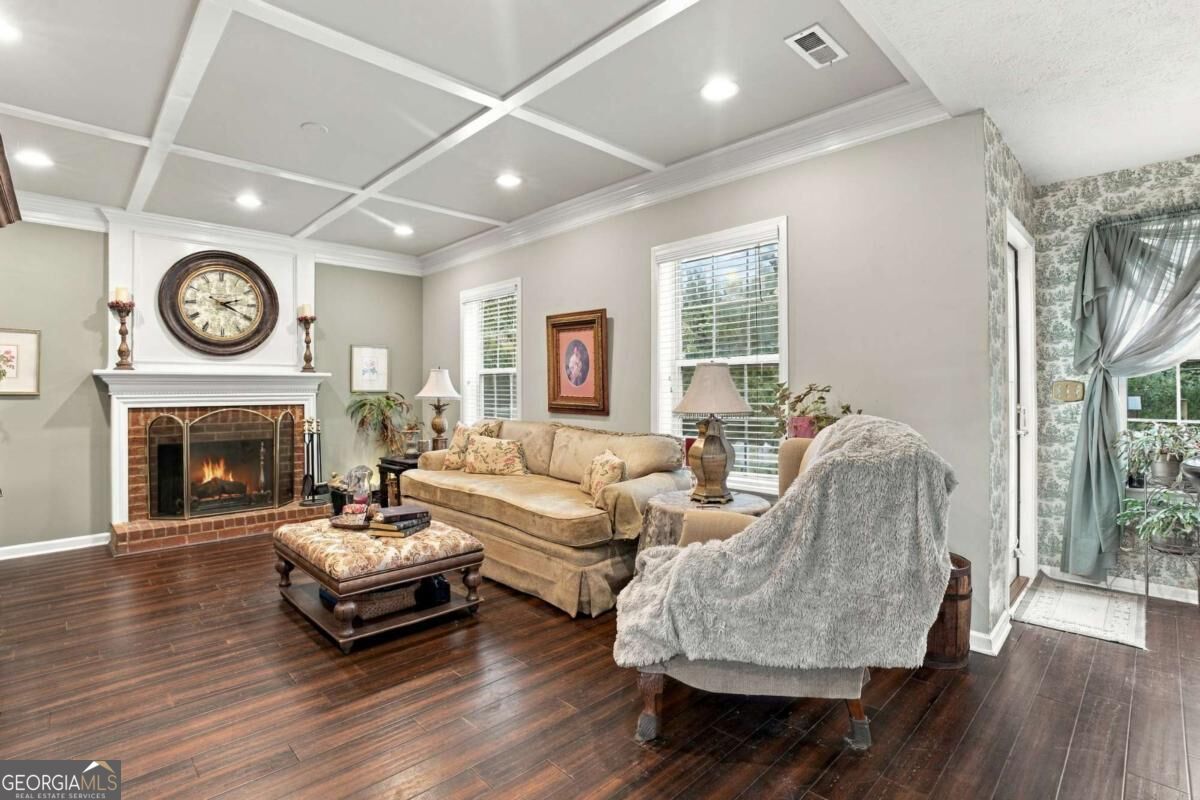 3790 Kirkwood Run NW