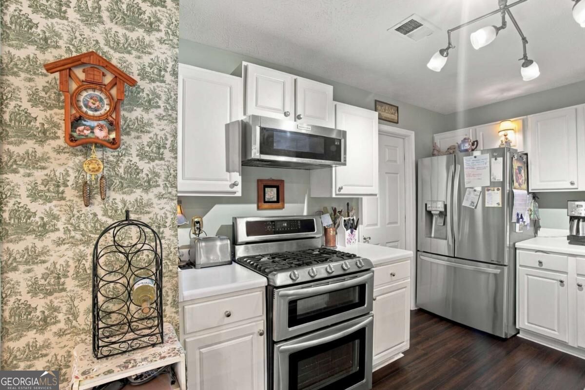3790 Kirkwood Run NW