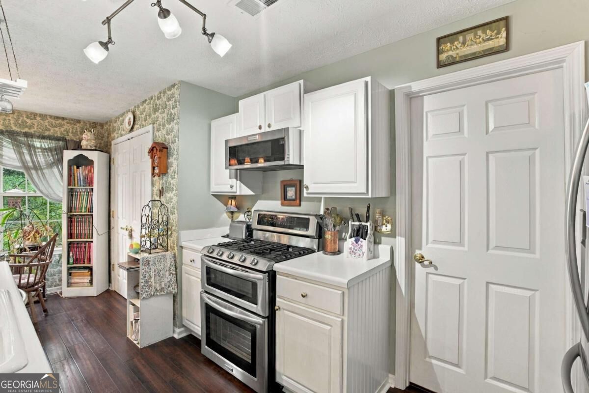 3790 Kirkwood Run NW