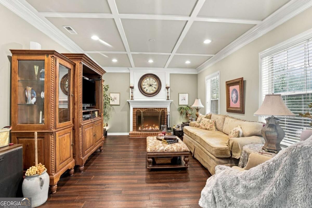 3790 Kirkwood Run NW