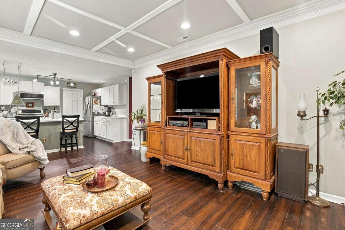 3790 Kirkwood Run NW