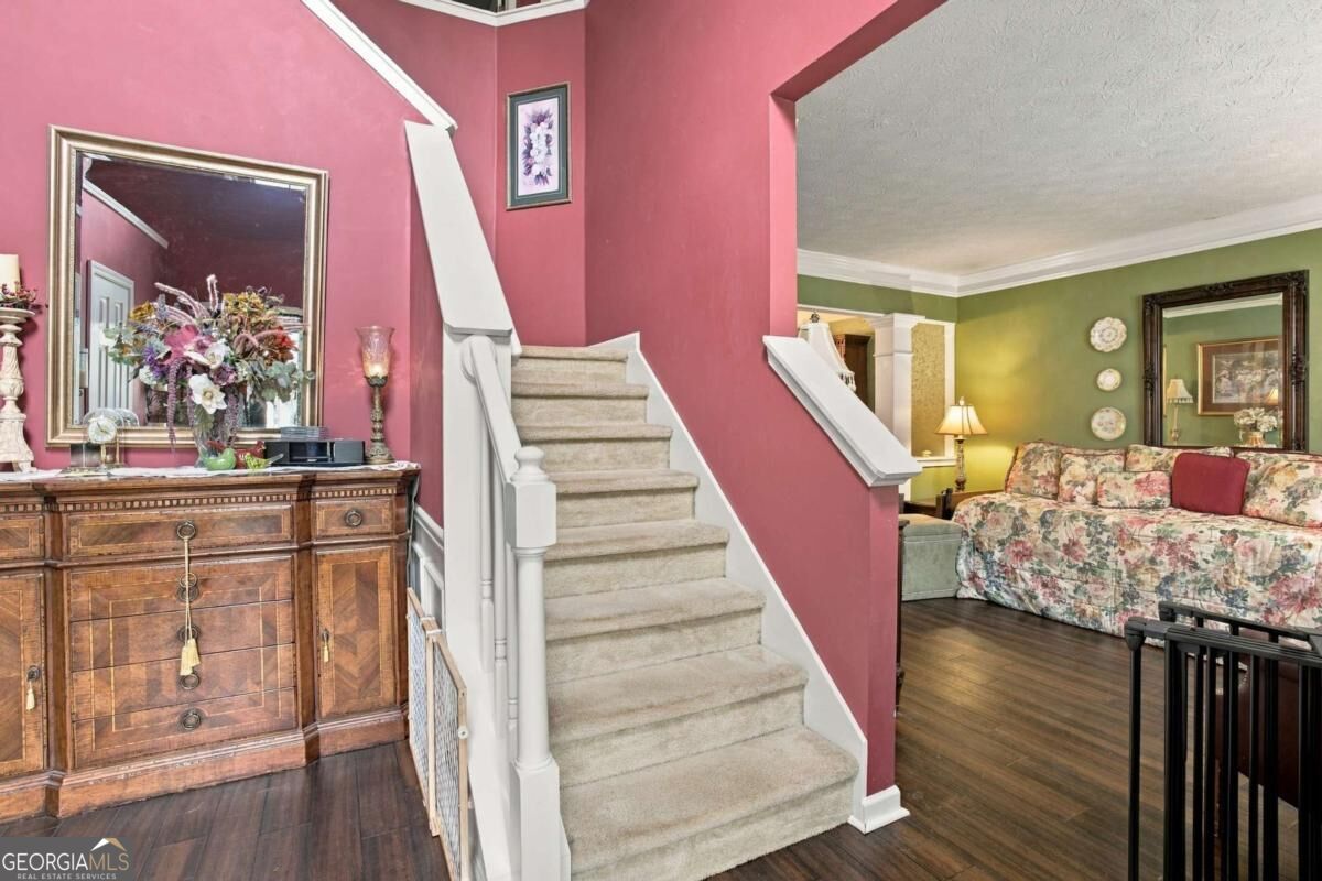 3790 Kirkwood Run NW