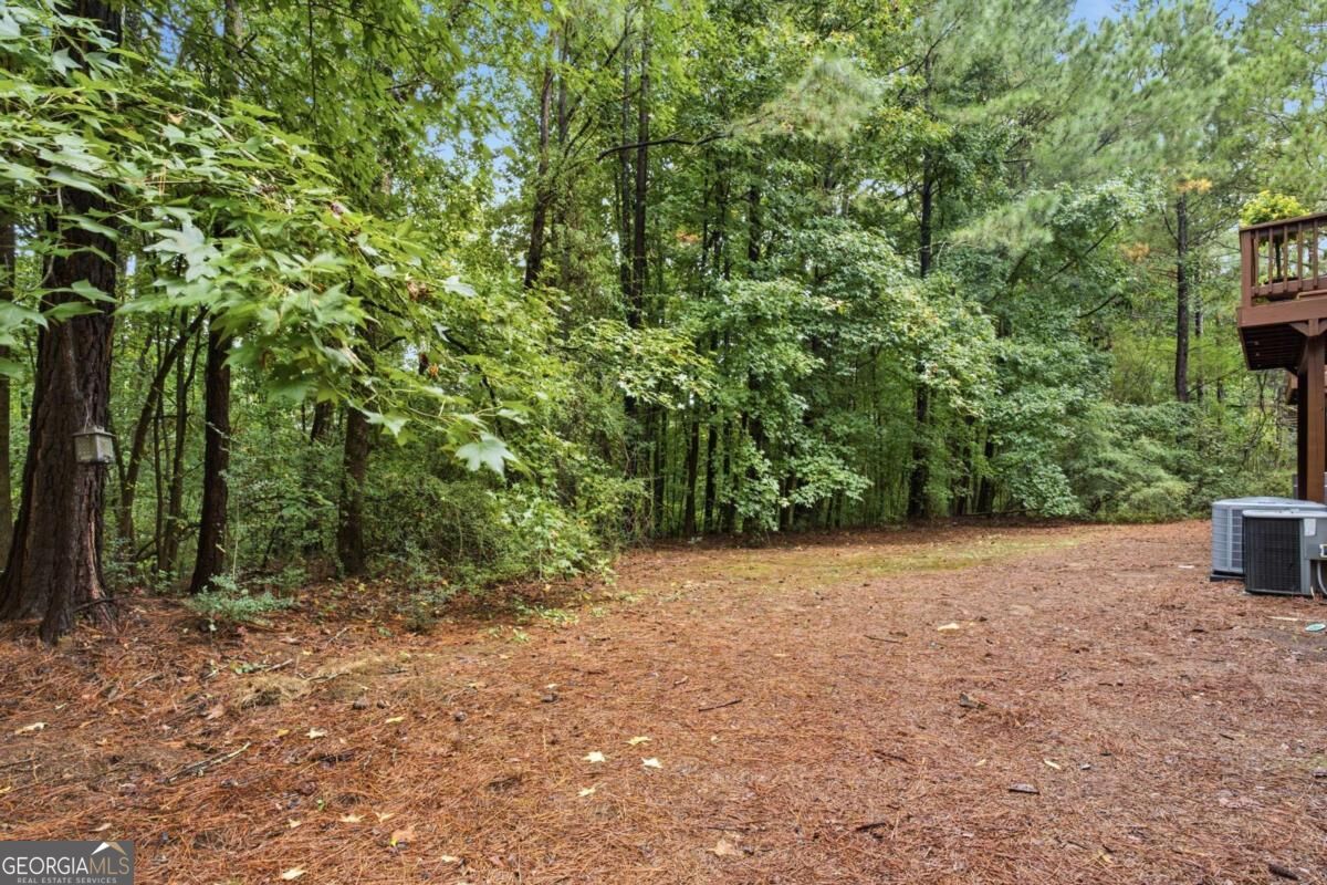 5201 Waters Edge Trail
