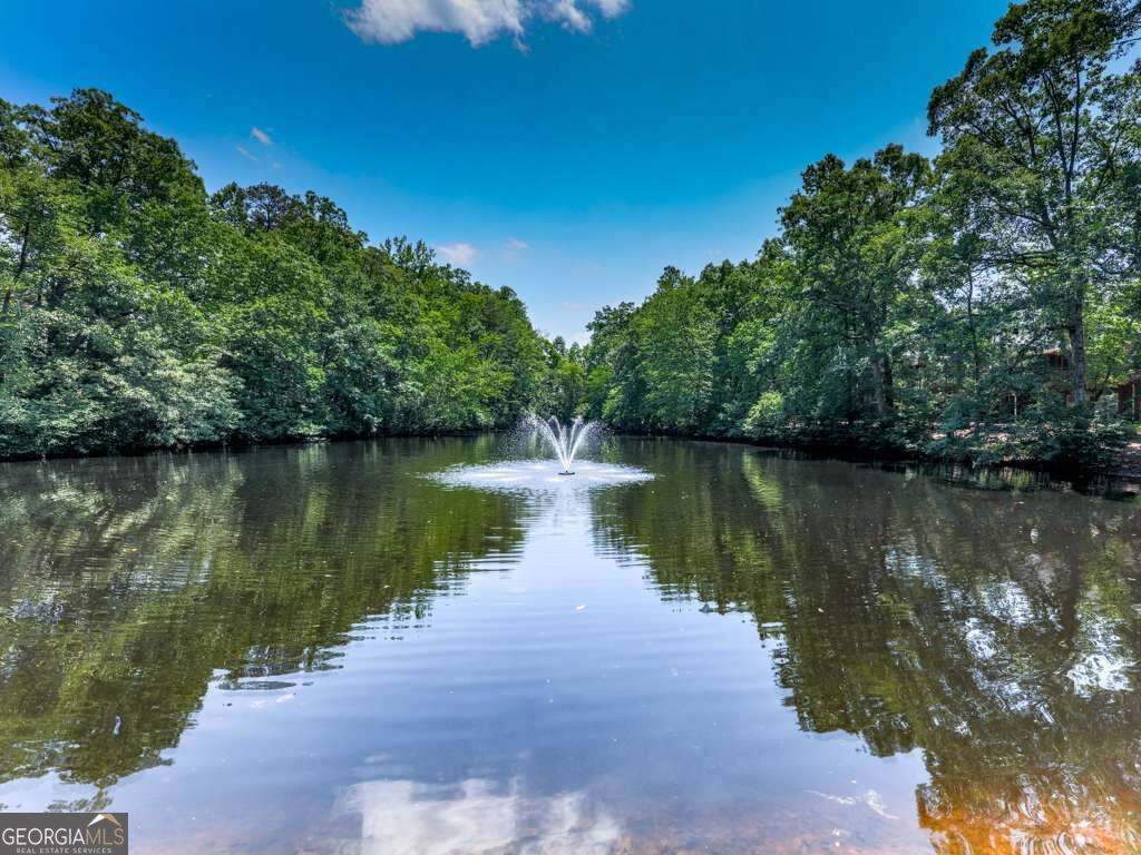 5201 Waters Edge Trail