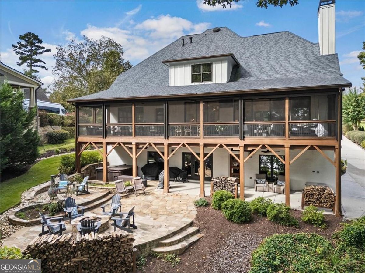5750 Cains Cove Road