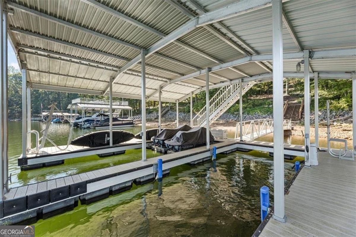 5750 Cains Cove Road