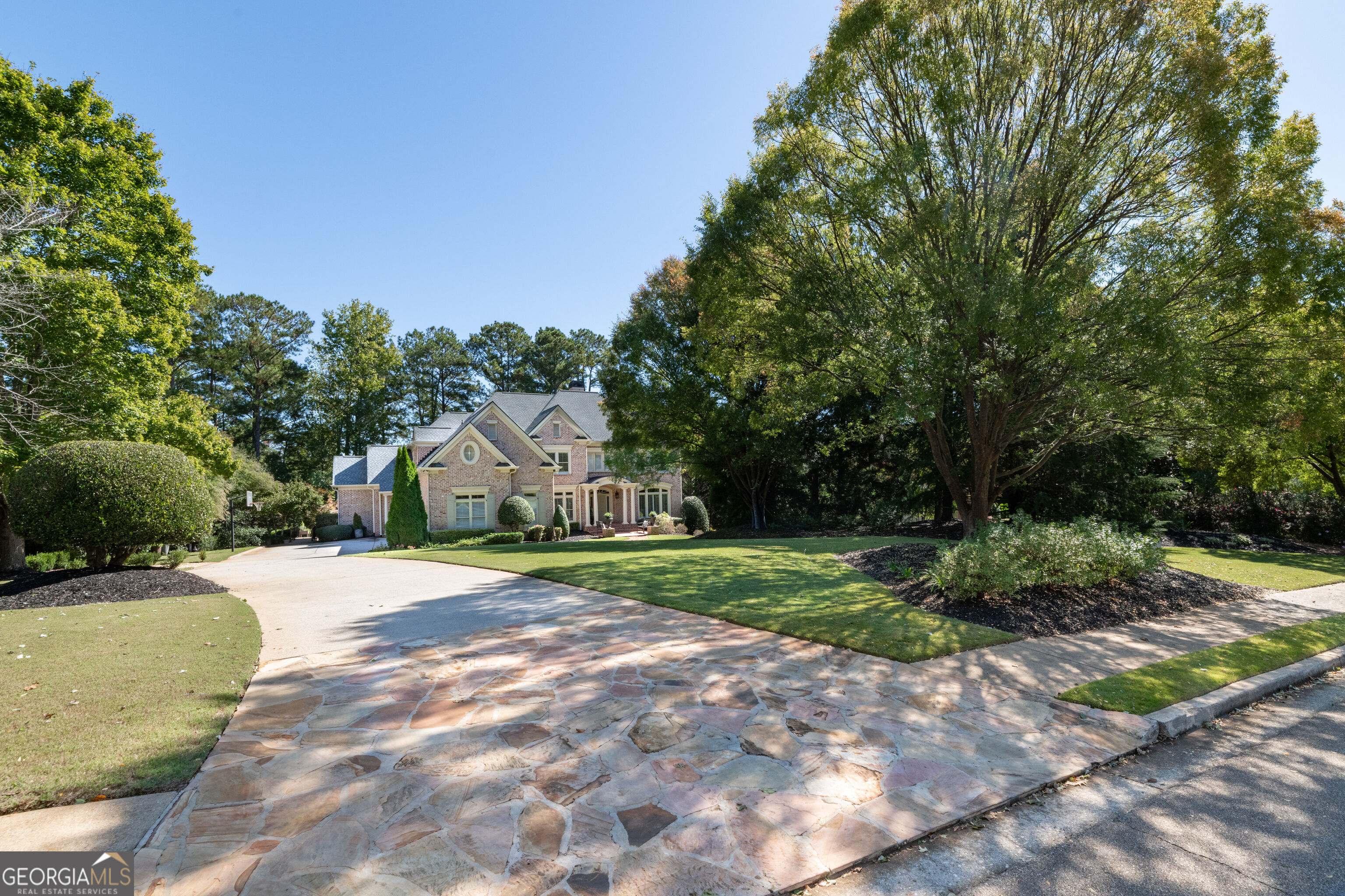 2155 Wood Falls Drive