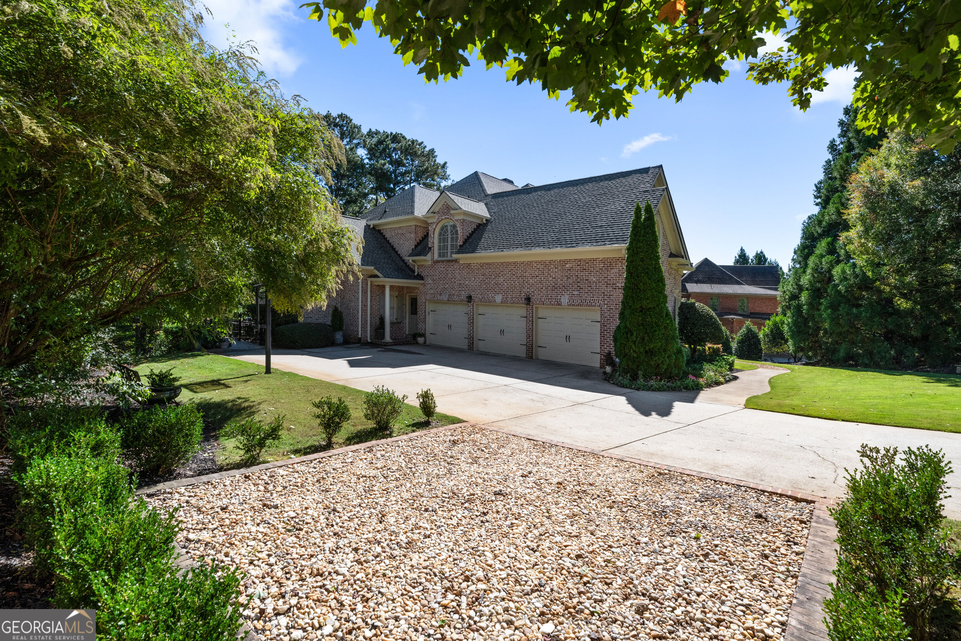 2155 Wood Falls Drive