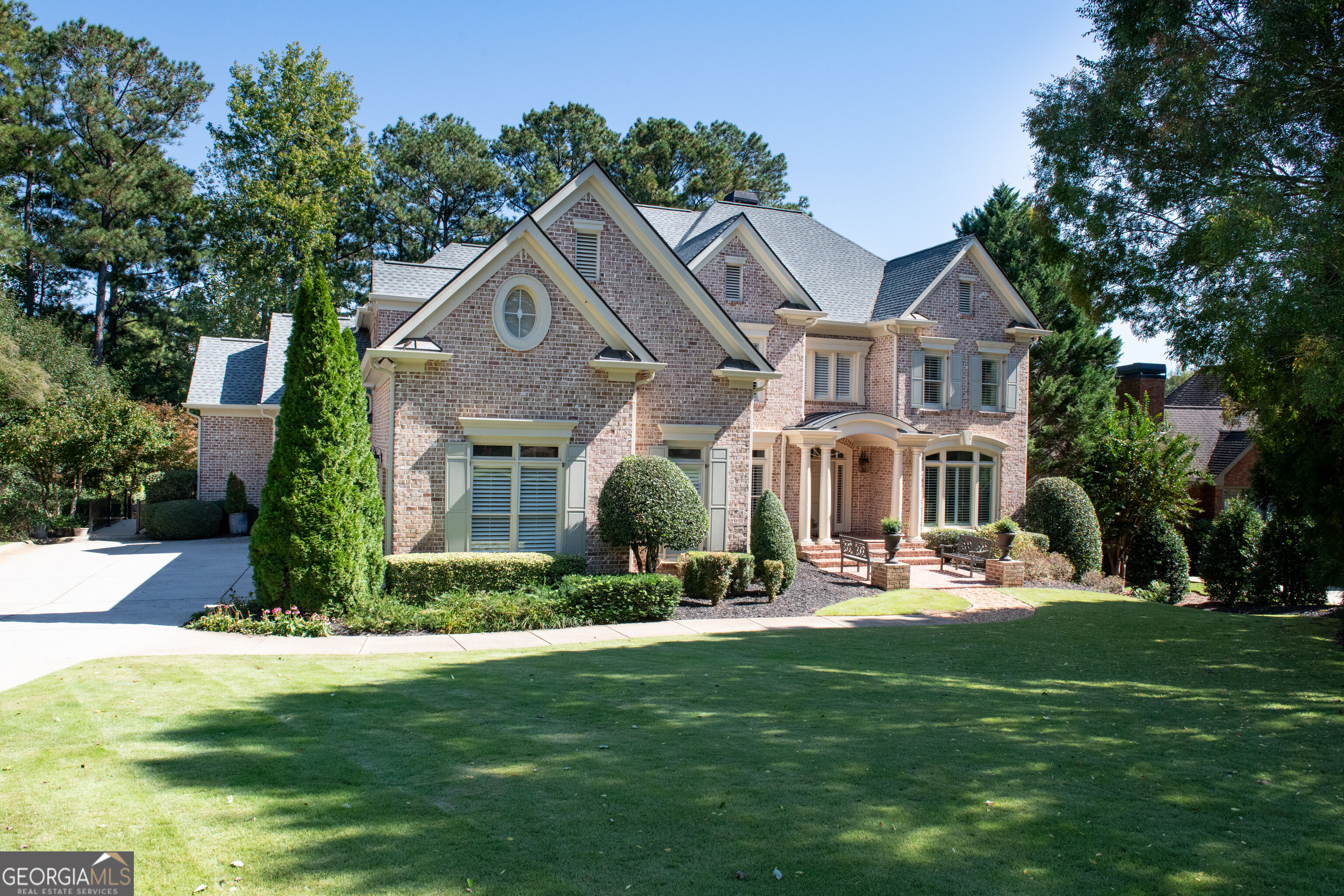 2155 Wood Falls Drive