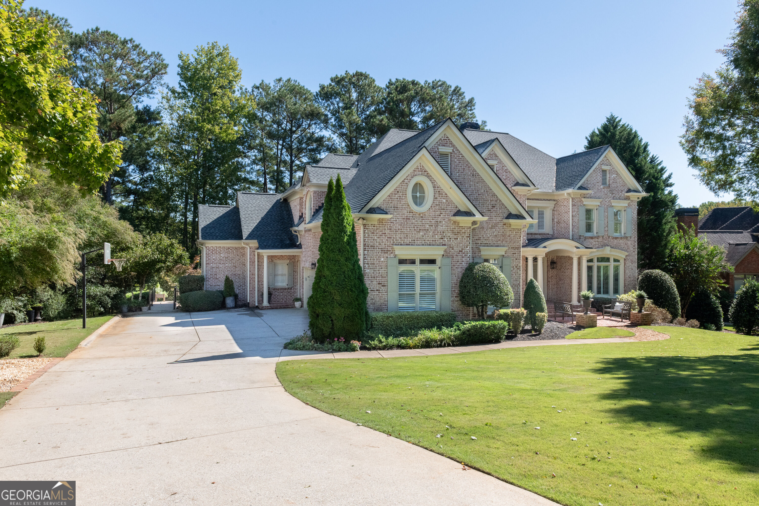 2155 Wood Falls Drive