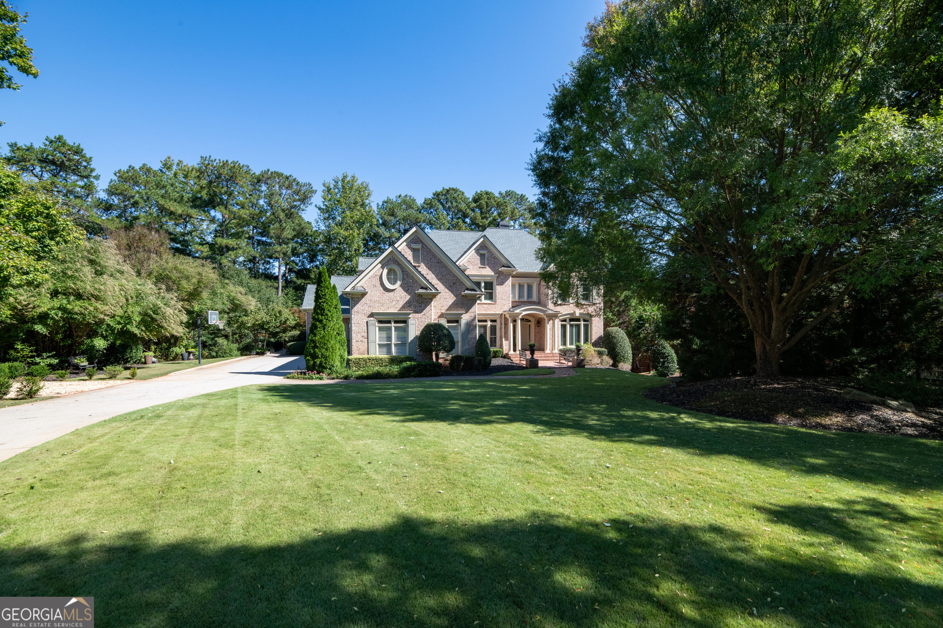2155 Wood Falls Drive