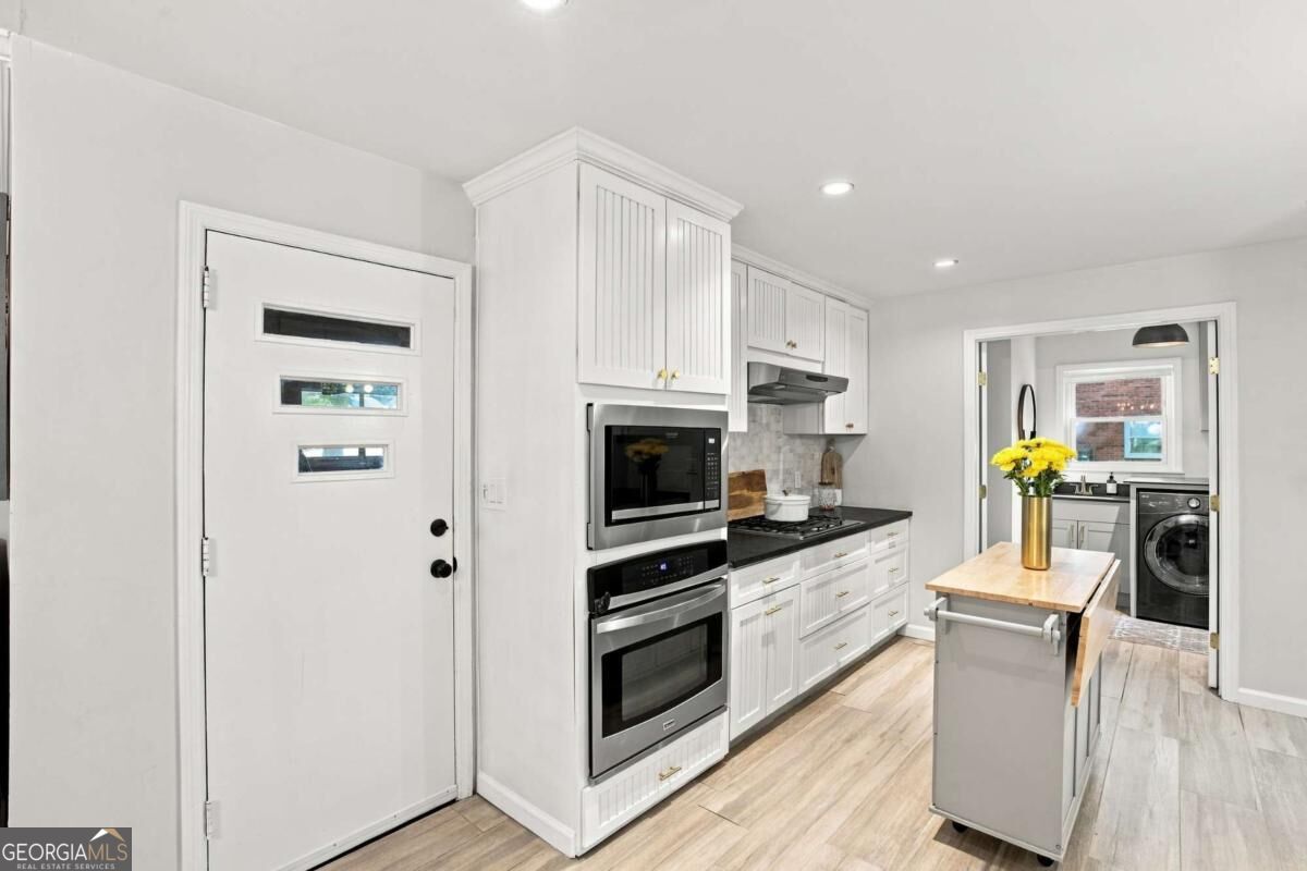 173 Laurelwood Lane