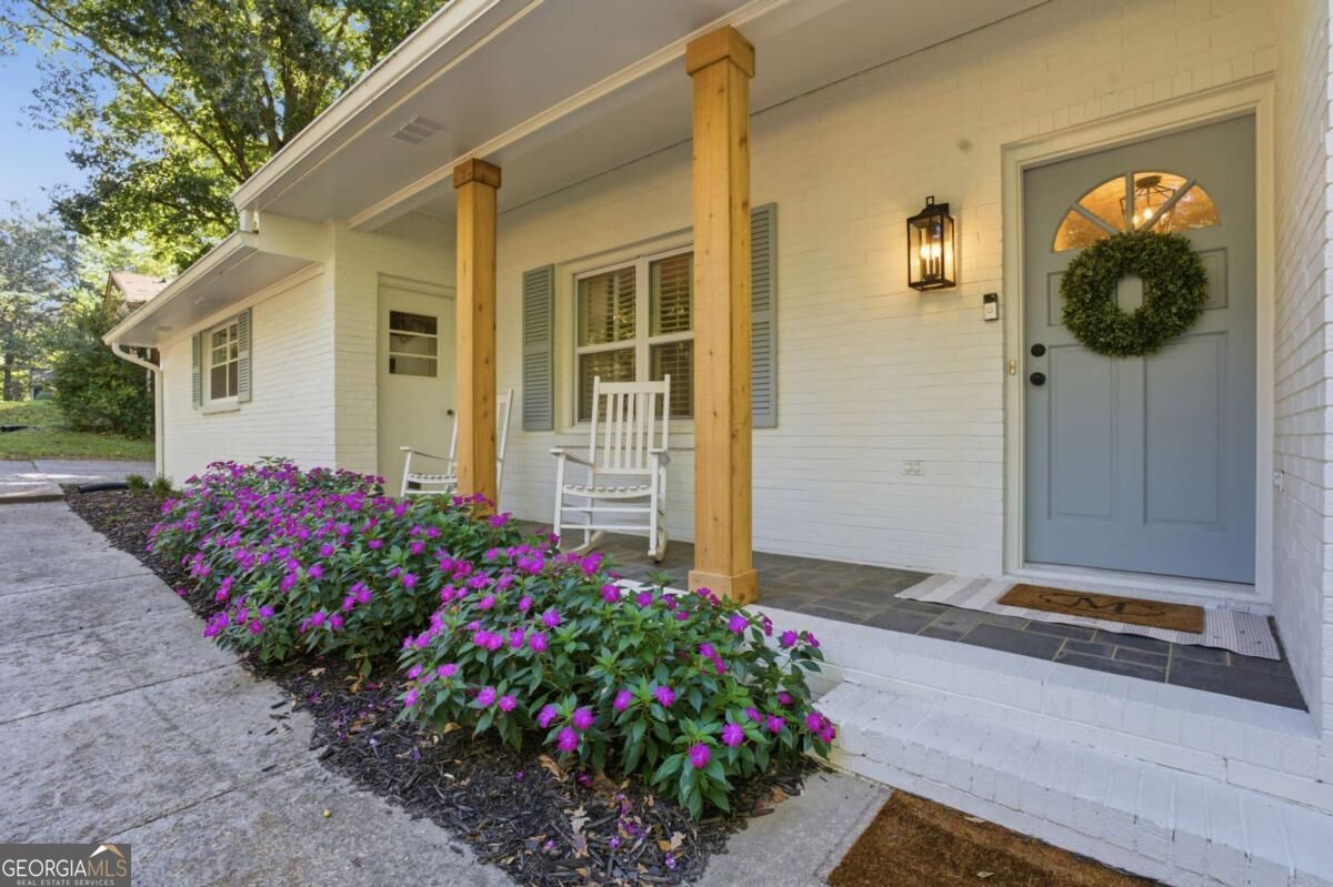 173 Laurelwood Lane