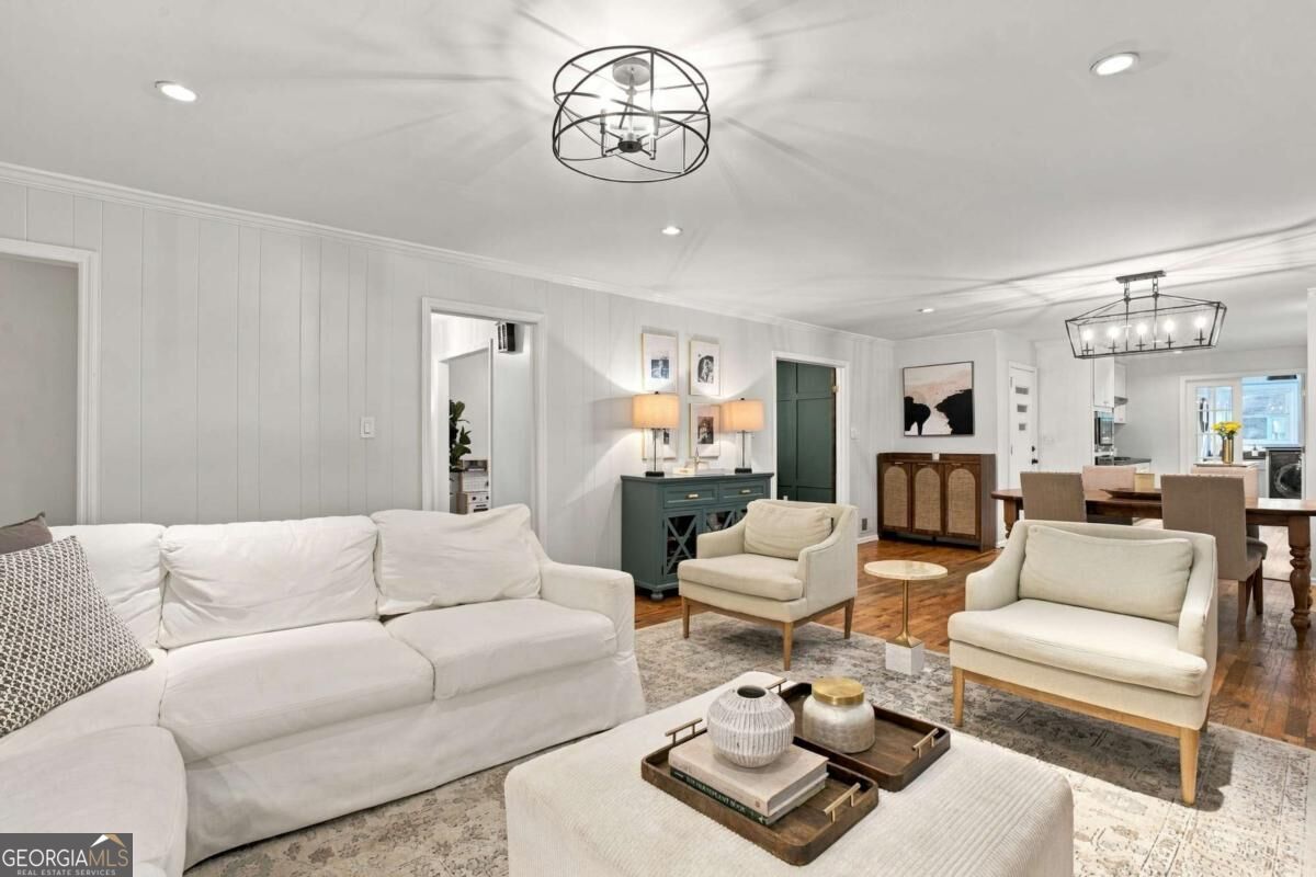 173 Laurelwood Lane