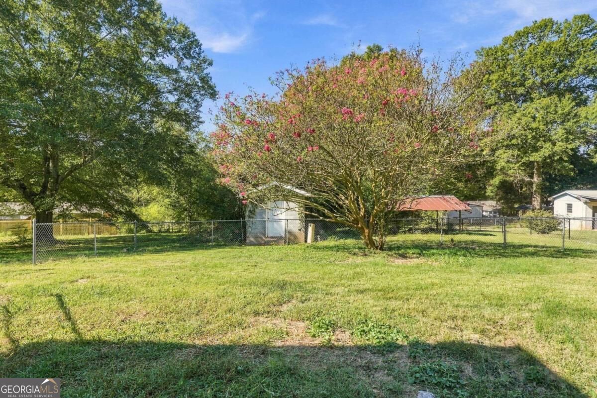 3016 Maple Road SE