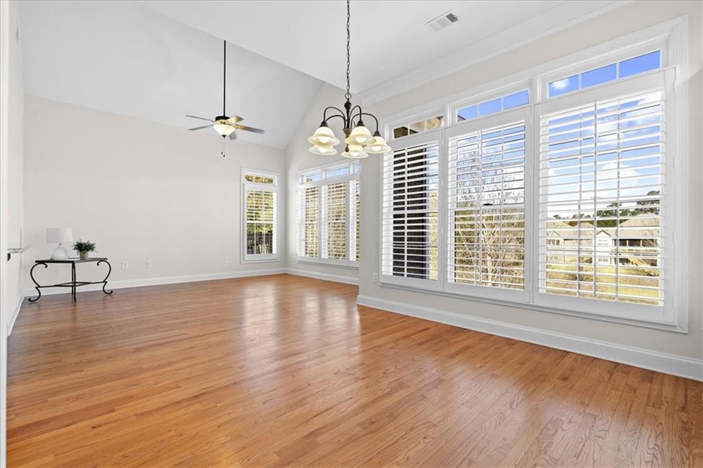 3715 Woodlawn Court
