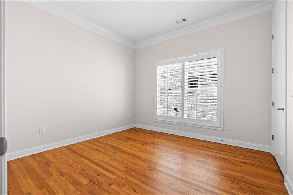 3715 Woodlawn Court