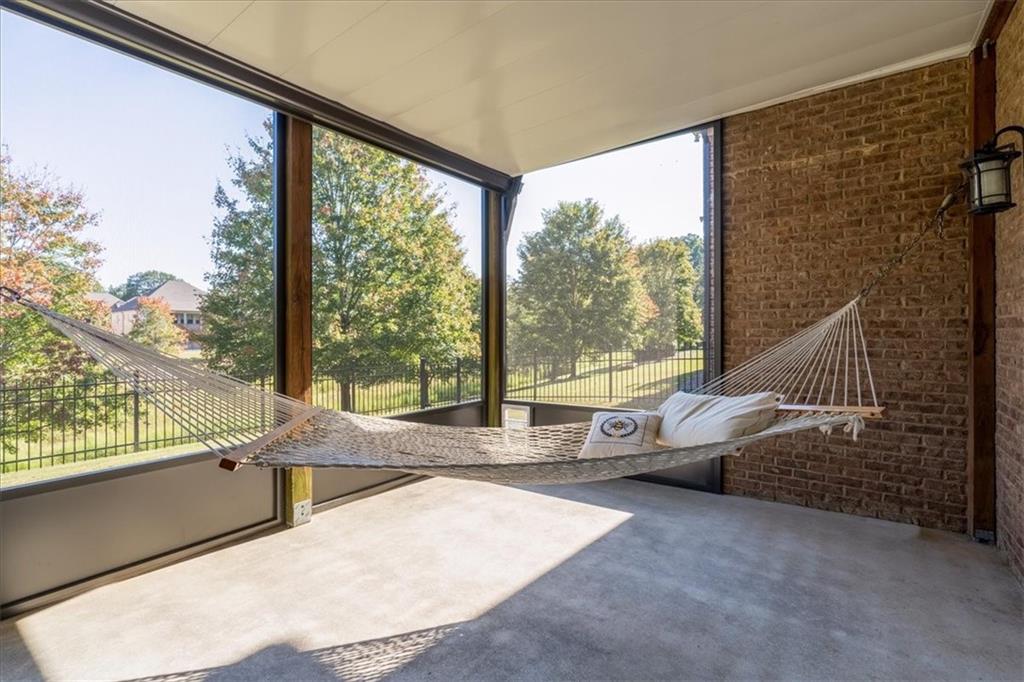3715 Woodlawn Court