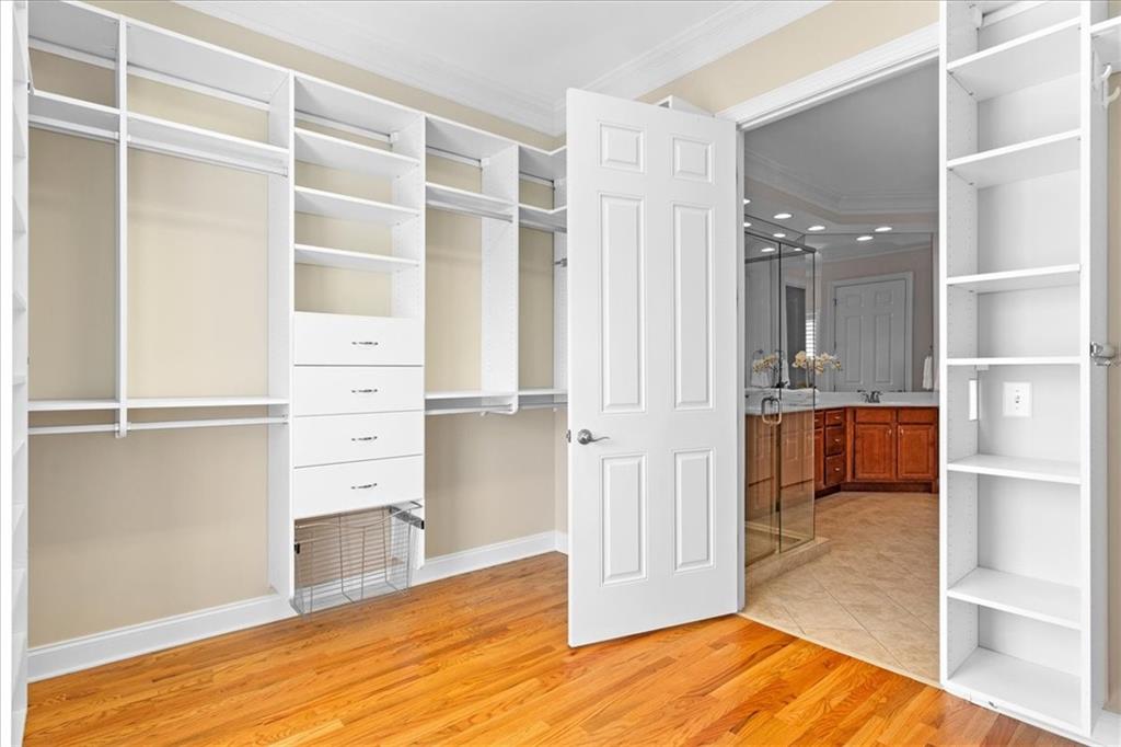 3715 Woodlawn Court
