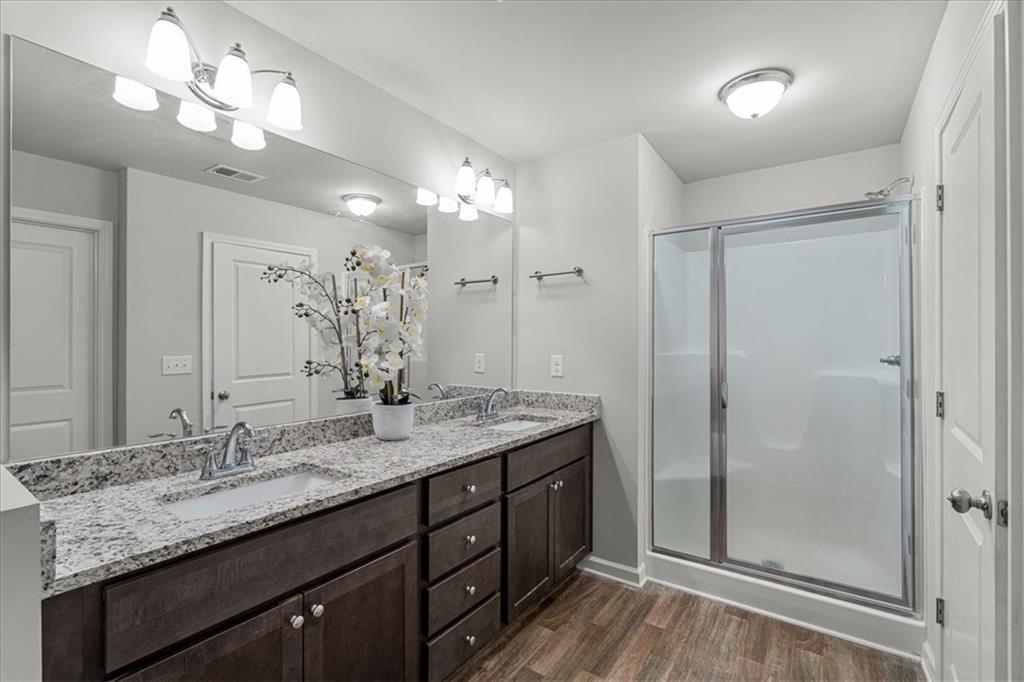 493 Jefferson Chase Street SE Unit 3302