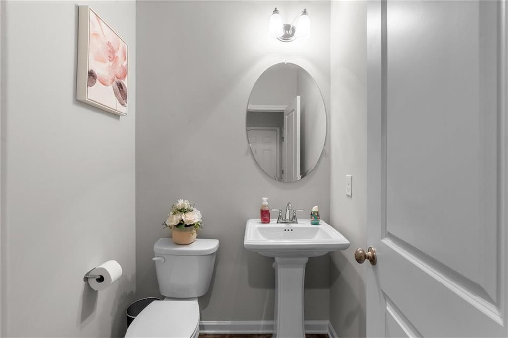 493 Jefferson Chase Street SE Unit 3302