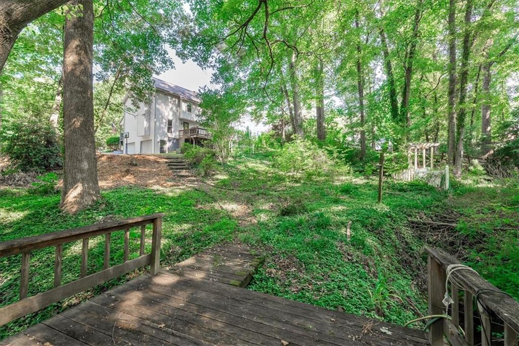 3196 Shadowood Lane